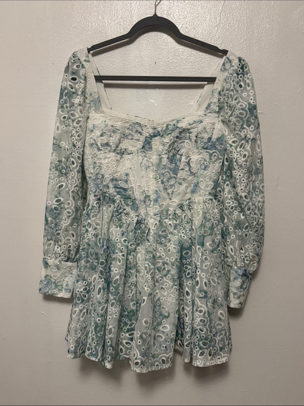 NWOT Bardot Lila flounce dress